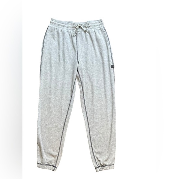 Fabletics Men’s Gray Joggers Pants Size Medium - Picture 1 of 6